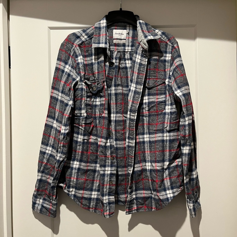 Men’s long sleeve flannel